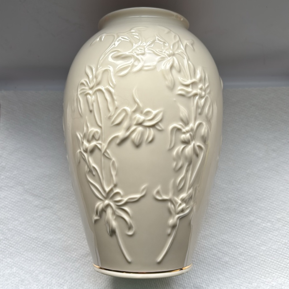 ⚫️Lenox Masterpiece Vintage Small Vase